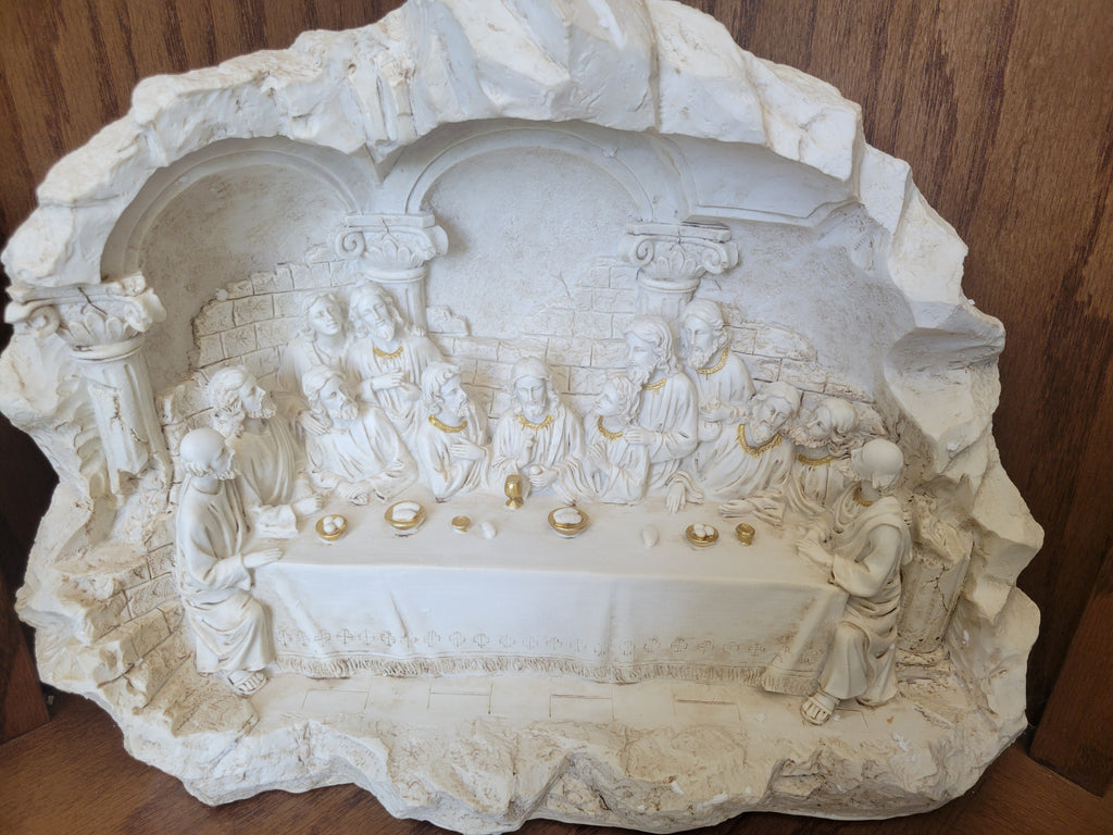 Last supper Statue white color