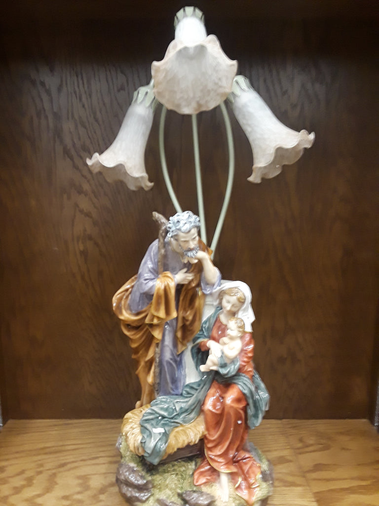 St. Mary, Jesus and Joseph Statue with three Lamp